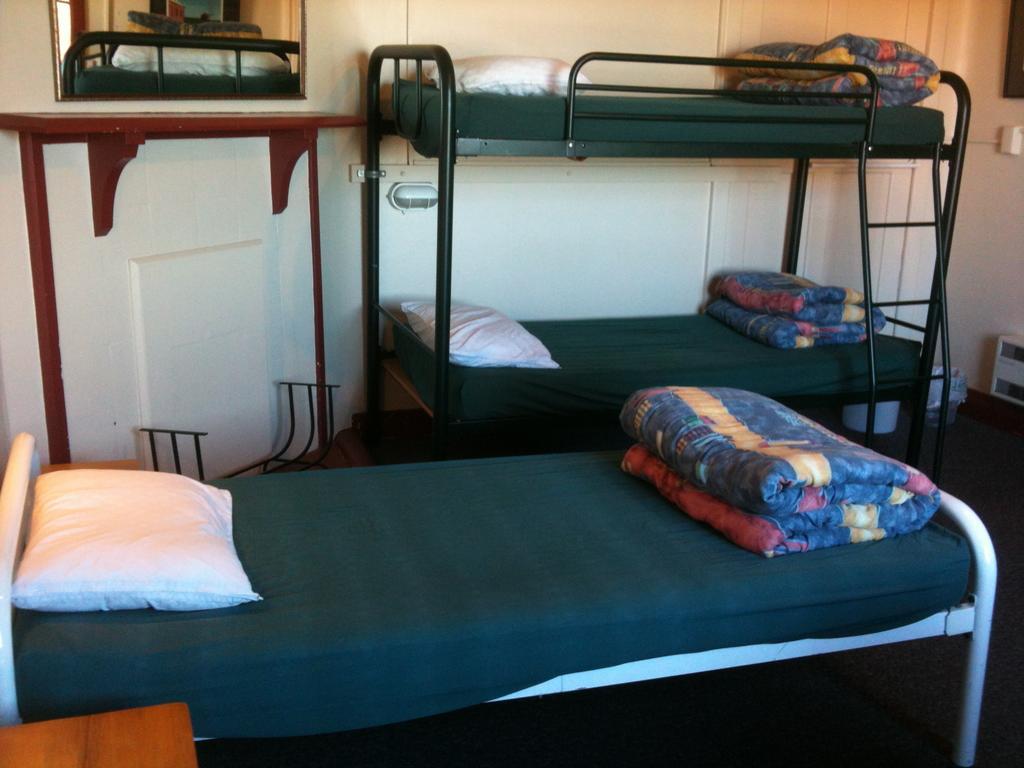 Stafford Gables Hostel Dunedin Exterior foto